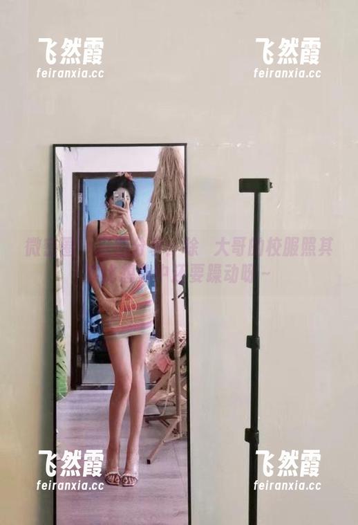 微密圈 - 原图分享：徐珺大哥的校服照其实比想象中还要躁动呀～