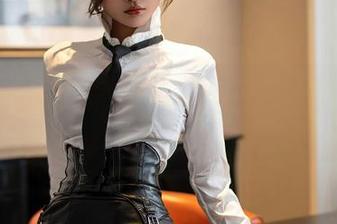 星颜社 – 观看李丽莎：短裙不只是一条裙子而已