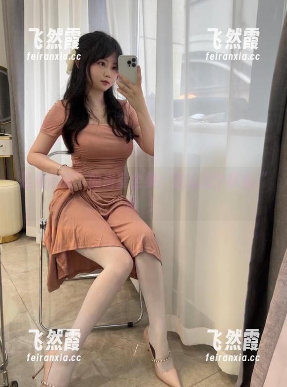 是依酱呀 是依酱呀”的浴室全集:这边拍个铁板“香ว!