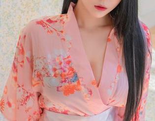 嘘，普美(bomi)的私房图包，LOOZY室友正在偷偷可爱。