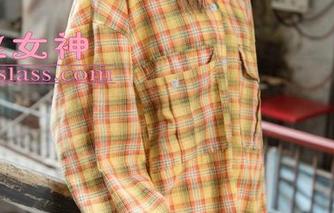 梦丝女神 – 小区楼道里的美图闪耀——玥玥带你一探究竟！