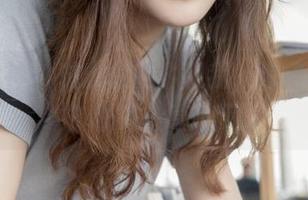 梦丝女神 – 璇璇的奶牛和我，你猜哪个更牛？快来分享一下。