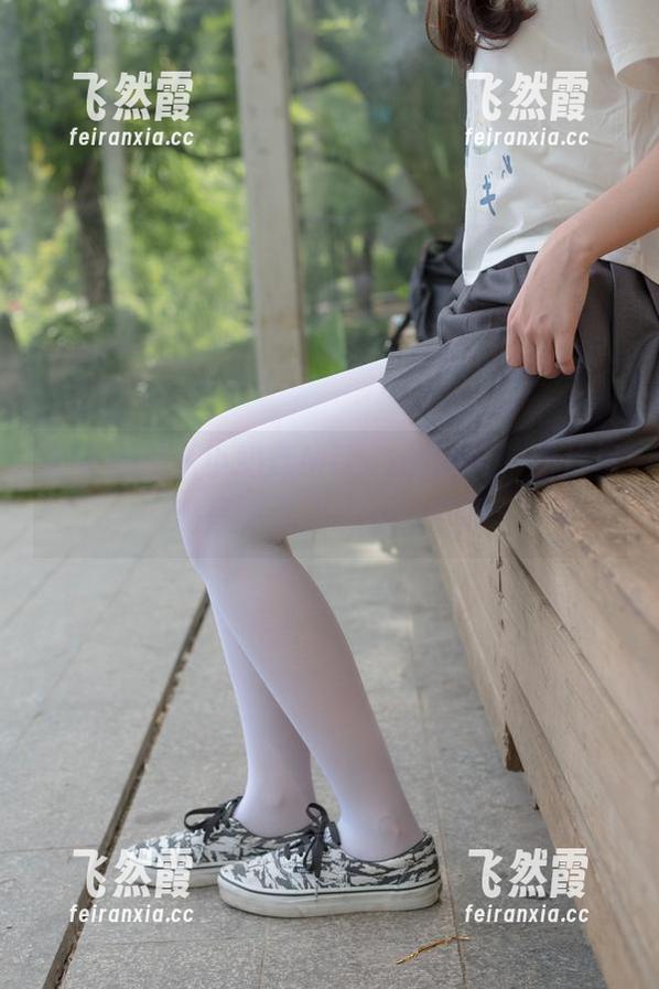 森萝财团 - 小奶糕Milky制服风，图片里满是懵懂和想象的空间