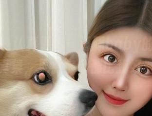 微密圈 – 认真更新！海豚baby的黑色写真集，果然字母都比我好看