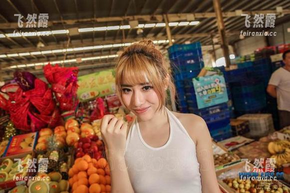 爱丝-欣杨 爱丝 - 欣杨穿和服,全集原图,真想知道她一年换几次衣服?
