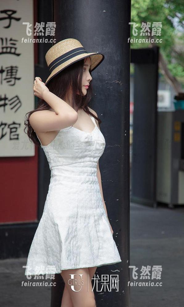 爱尤物 - 扎心的全套下载：李丽莎和她的占有欲，真是让人琢磨不透。