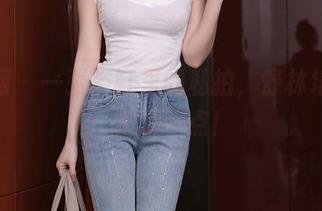秀人网 – 一张浴缸里的私拍，舒林培许愿：泡多一点！