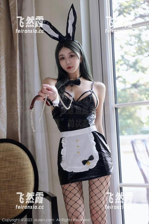 秀人网-雨儿酱eve 秀人网 - 夏日原图,雨儿酱eve如何在阳光下闪耀,啊,我这边就完全是“冻成二货”的状态。