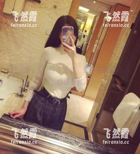 童小芯 微密圈 - 涼涼的泳池水,童小芯的最新图库,心都要化了!