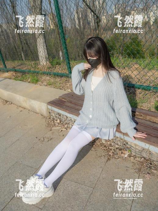 紧急企划-林书辞 紧急企划 - 分享林书辞的瑜伽写真,原来放空心灵也可以做得优雅而大胆。