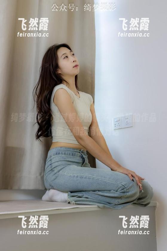 绮梦摄影-婷婷 绮梦摄影 - 透过婷婷的镜头,学姐的作品仿佛在和我悄悄对话