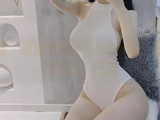 微密圈 – 原图里的脸红Dearie：孤独的居家达人日常