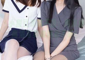 袜啵啵 – 小甜豆深藏不露：两双丝袜叠穿，高清写真集精彩不断！