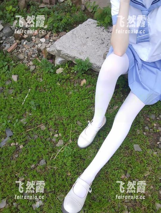 西尔酱 原图来了,西尔酱的“学妹”造型让人想迫不及待地问问题。