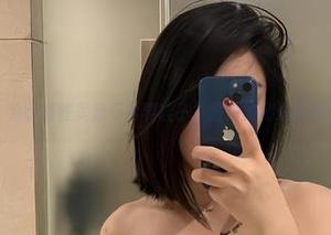 微密圈 – 为啥有些美足不需要鞋子？詹詹的精选写真来解密！