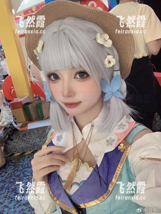 许枳 许枳的图库作品里,那嫦娥似乎在跟我眨眼……岂止是美而已,更是情绪的交集。