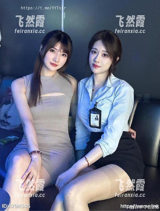 轩子巨2兔 微密圈 - 一名合格的空姐要有啥?当然是轩子巨2兔的合集下载附送教科书!