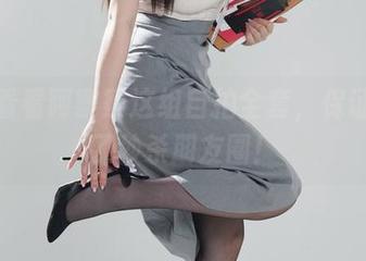 快来看看阿寨寨这组自拍全套，保证下载了秒杀朋友圈！