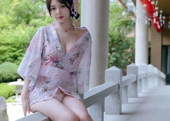 我觉得雯妹不讲道理的美图作品是用温柔编织的，太让我陶醉了。