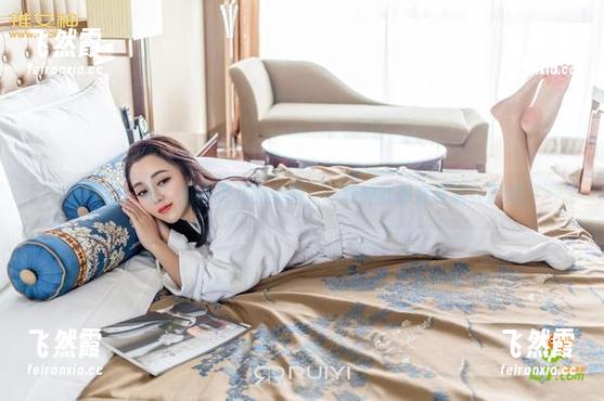 青豆客 - 看！娜依灵儿的美图，一秒钟就想变身淑女厨娘！