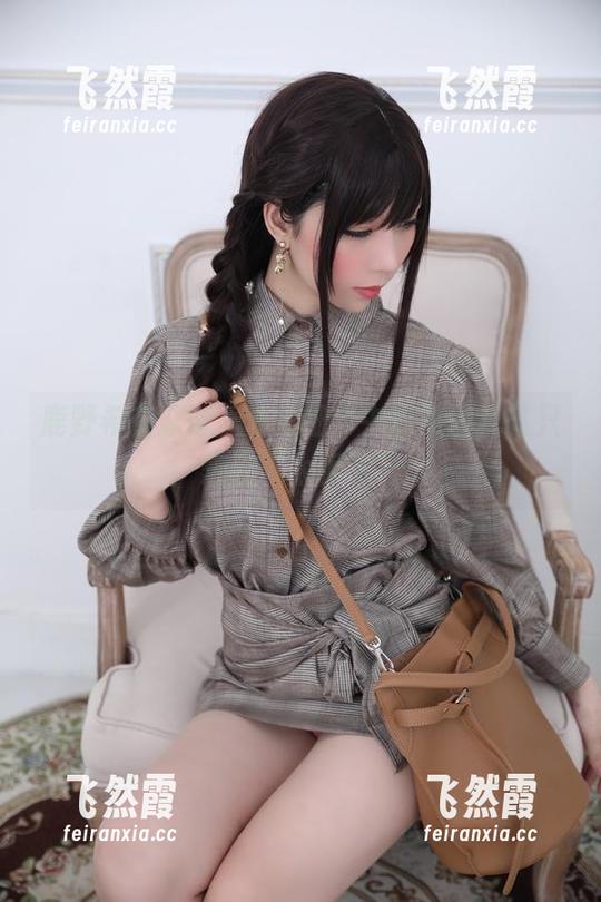 鹿野希 鹿野希在泳池,私拍细节中的美图我就只想说“太狠了”